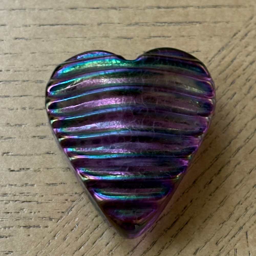 Art Glass Purple Blue Coloured Heart Robert Held, Iridescent